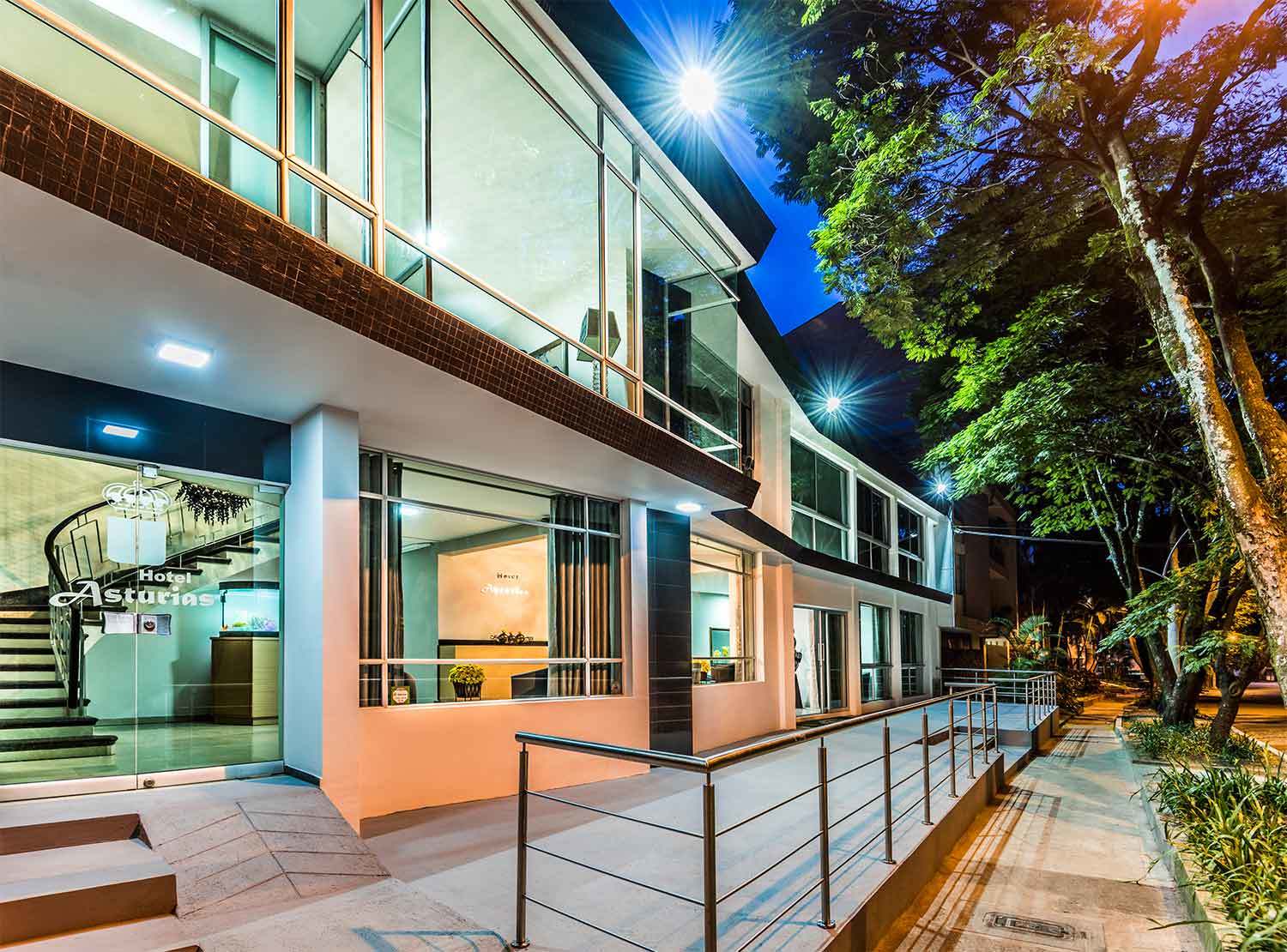 Hotel Asturias Medellín Eksteriør billede